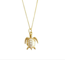 Load image into Gallery viewer, Jungle Turtle Pendant Each

